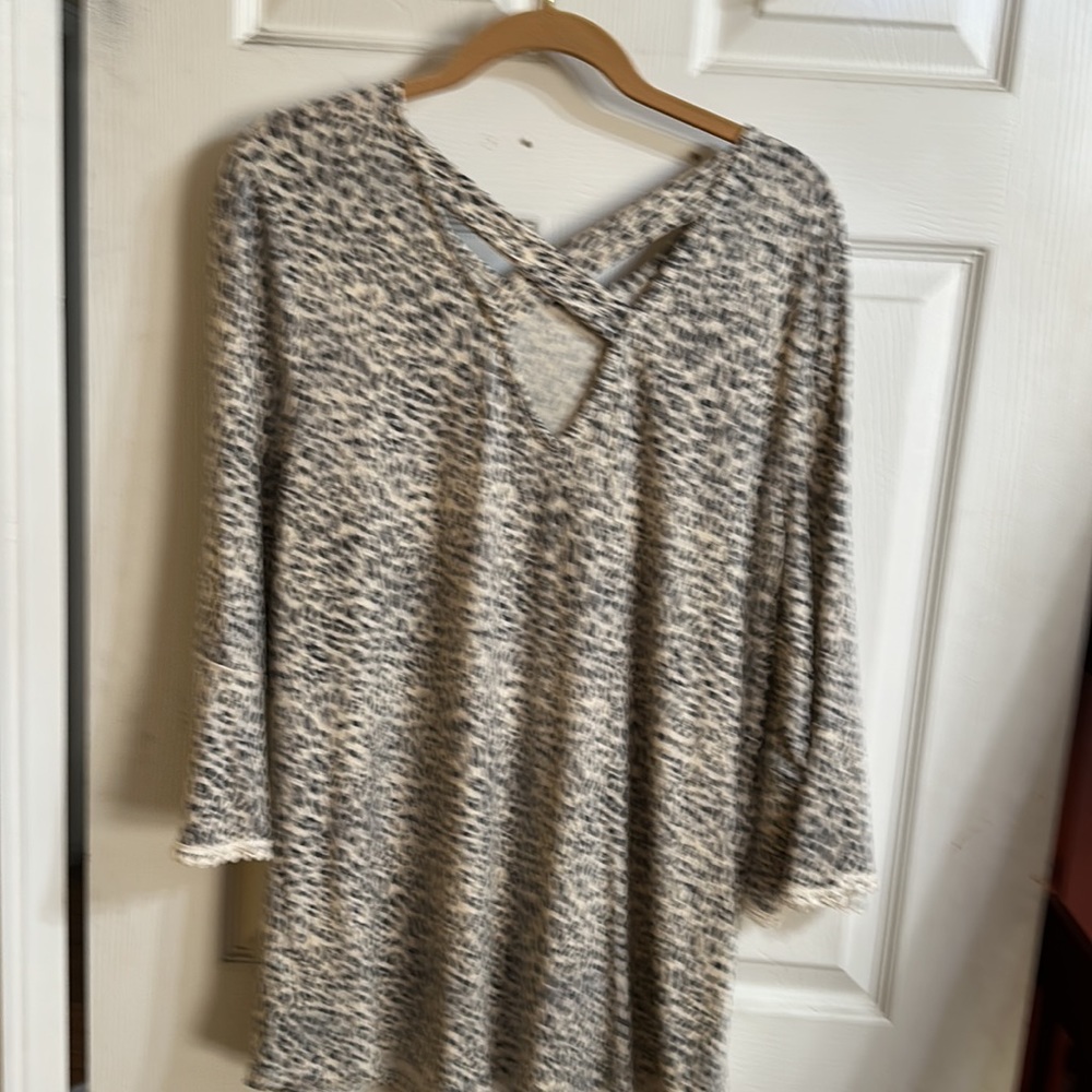 Top XL - Picture 2 of 2